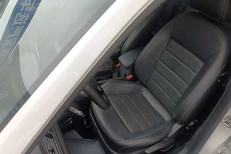 Used Volkswagen Lavida 2017 1.6L Automatic Comfort Edition Left Front Seat