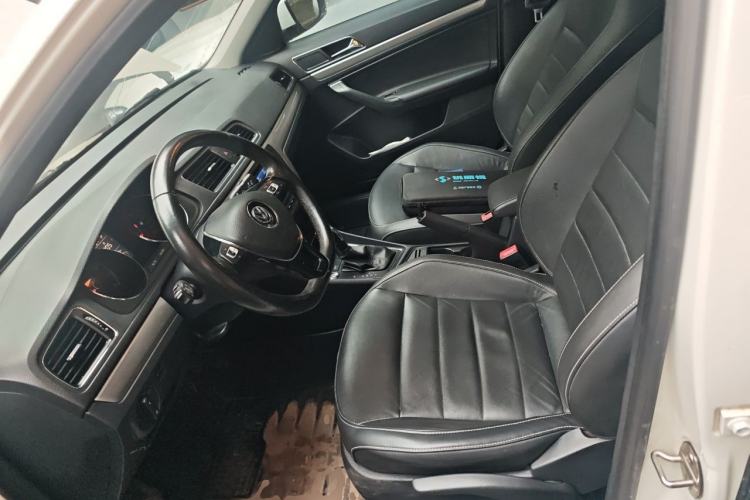 Used Volkswagen Lavida 2017 1.6L Automatic Comfort Edition Left Front Seat