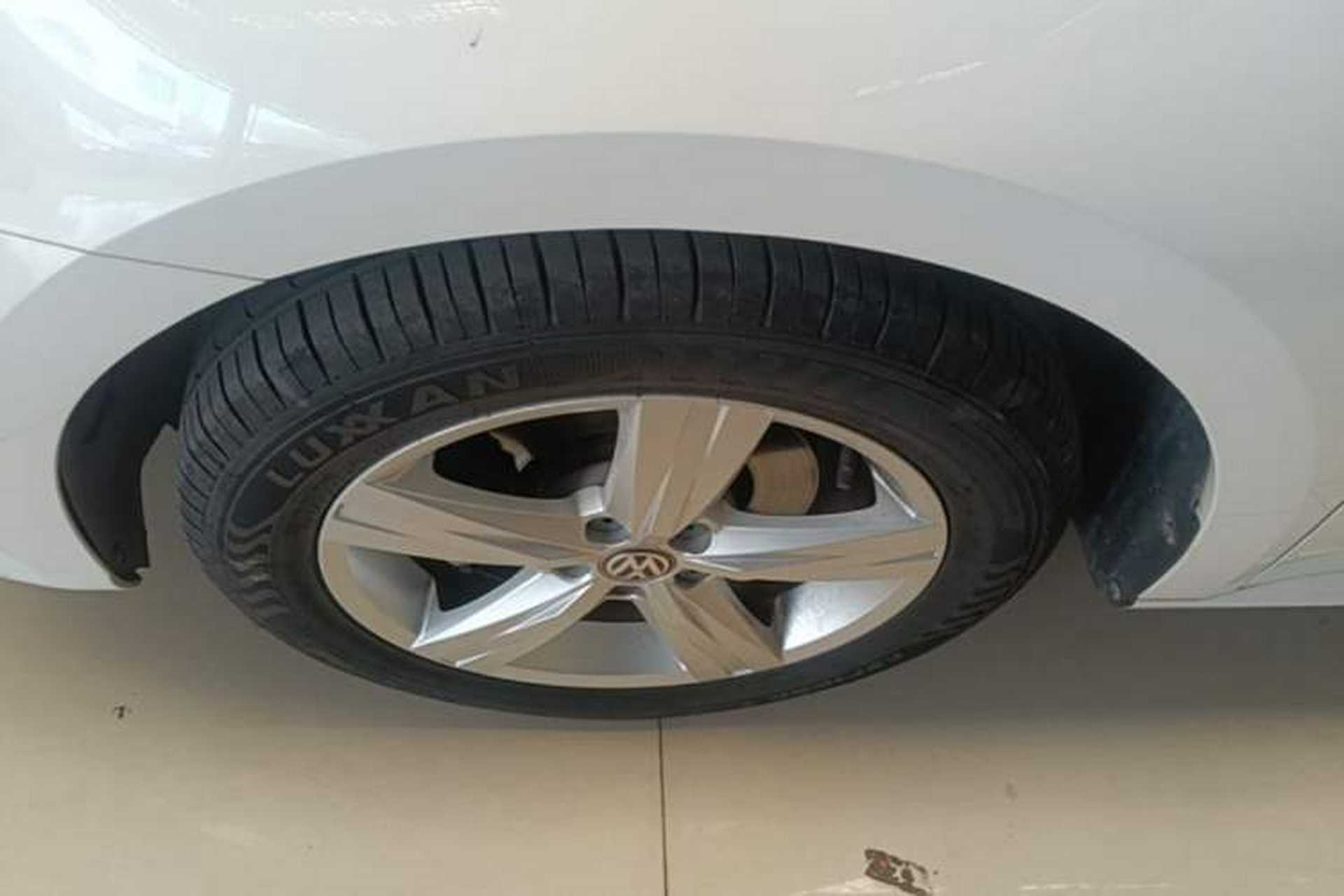 Used Volkswagen Lavida 2017 1.6L Manual Fashion Edition Left Front Wheel Hub