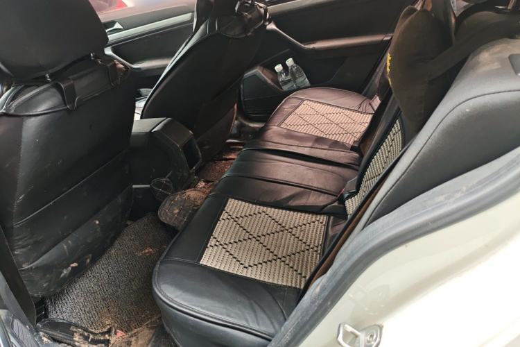 Used Volkswagen Lavida 2017 1.6L Manual Fashion Edition Left Rear Seat