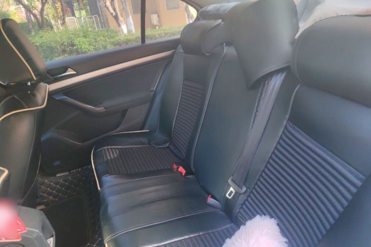 Used Volkswagen Lavida 2017 1.6L Automatic Fashion Edition Left Rear Seat