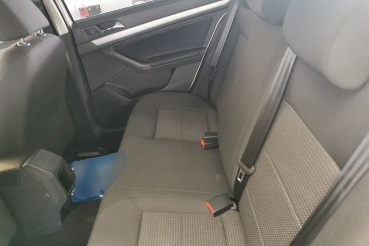 Used Volkswagen Lavida 2017 1.6L Manual Fashion Edition Left Rear Seat