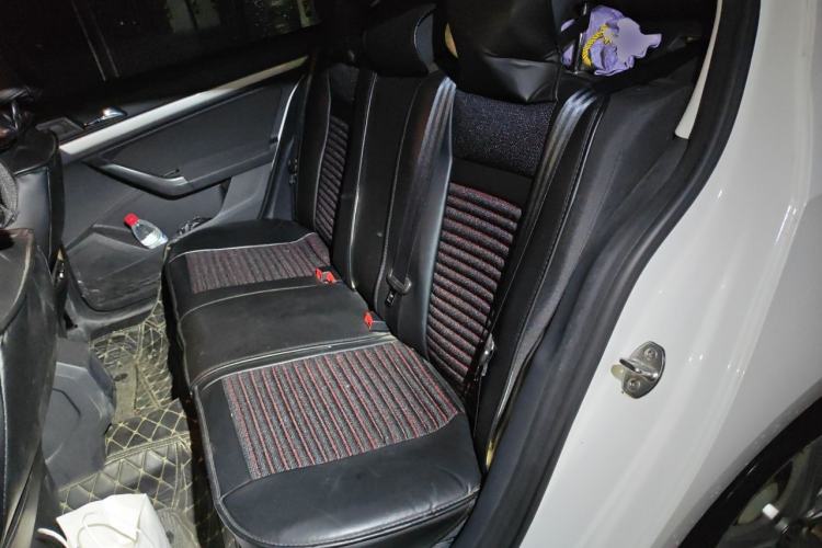 Used Volkswagen Lavida 2017 1.6L Automatic Fashion Edition Left Rear Seat