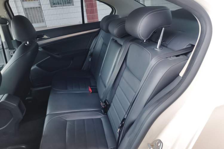 Used Volkswagen Lavida 2017 1.6L Automatic Comfort Edition Left Rear Seat