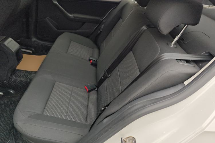 Used Volkswagen Lavida 2017 1.6L Automatic Fashion Edition Left Rear Seat