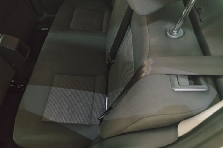 Used Volkswagen Lavida 2017 1.6L Automatic Fashion Edition Left Rear Seat