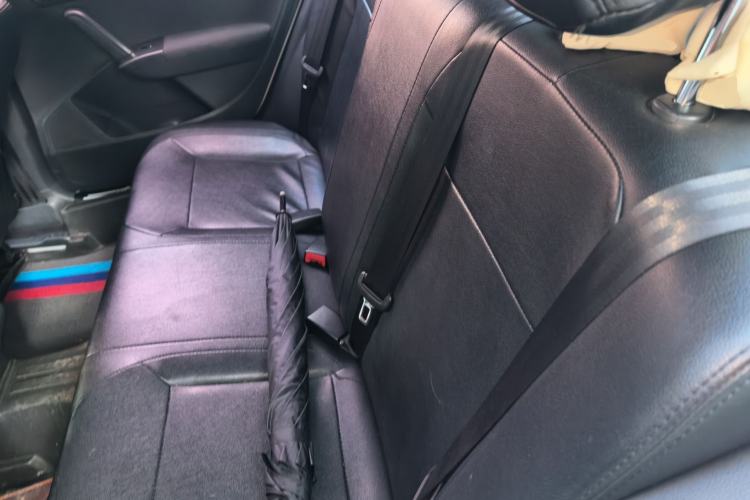 Used Volkswagen Lavida 2017 1.6L Automatic Fashion Edition Left Rear Seat