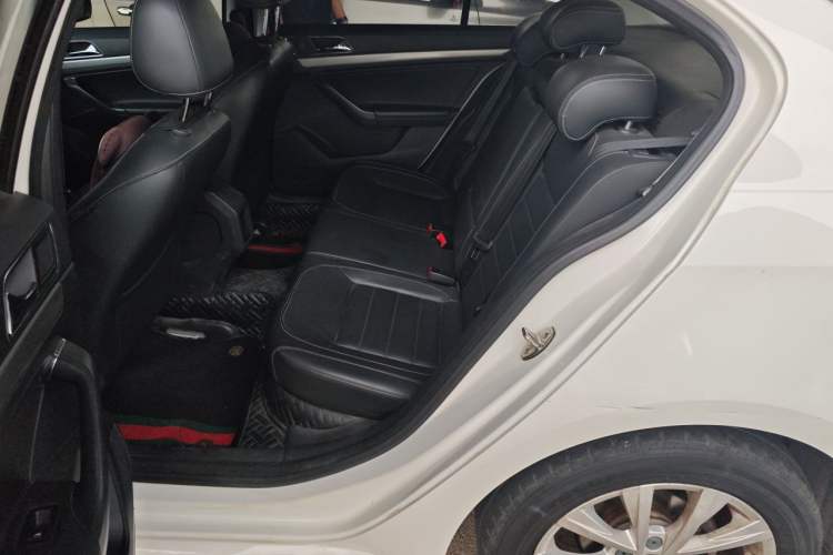 Used Volkswagen Lavida 2017 1.6L Automatic Comfort Edition Left Rear Seat