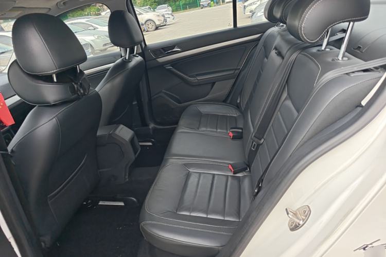 Used Volkswagen Lavida 2017 1.6L Manual Comfort Edition Left Rear Seat