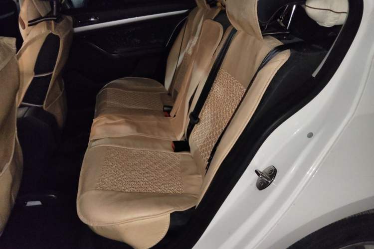 Used Volkswagen Lavida 2017 1.6L Automatic Comfort Edition Left Rear Seat