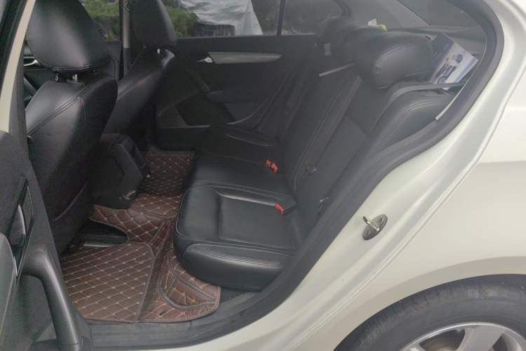 Used Volkswagen Lavida 2017 1.6L Automatic Comfort Edition Left Rear Seat