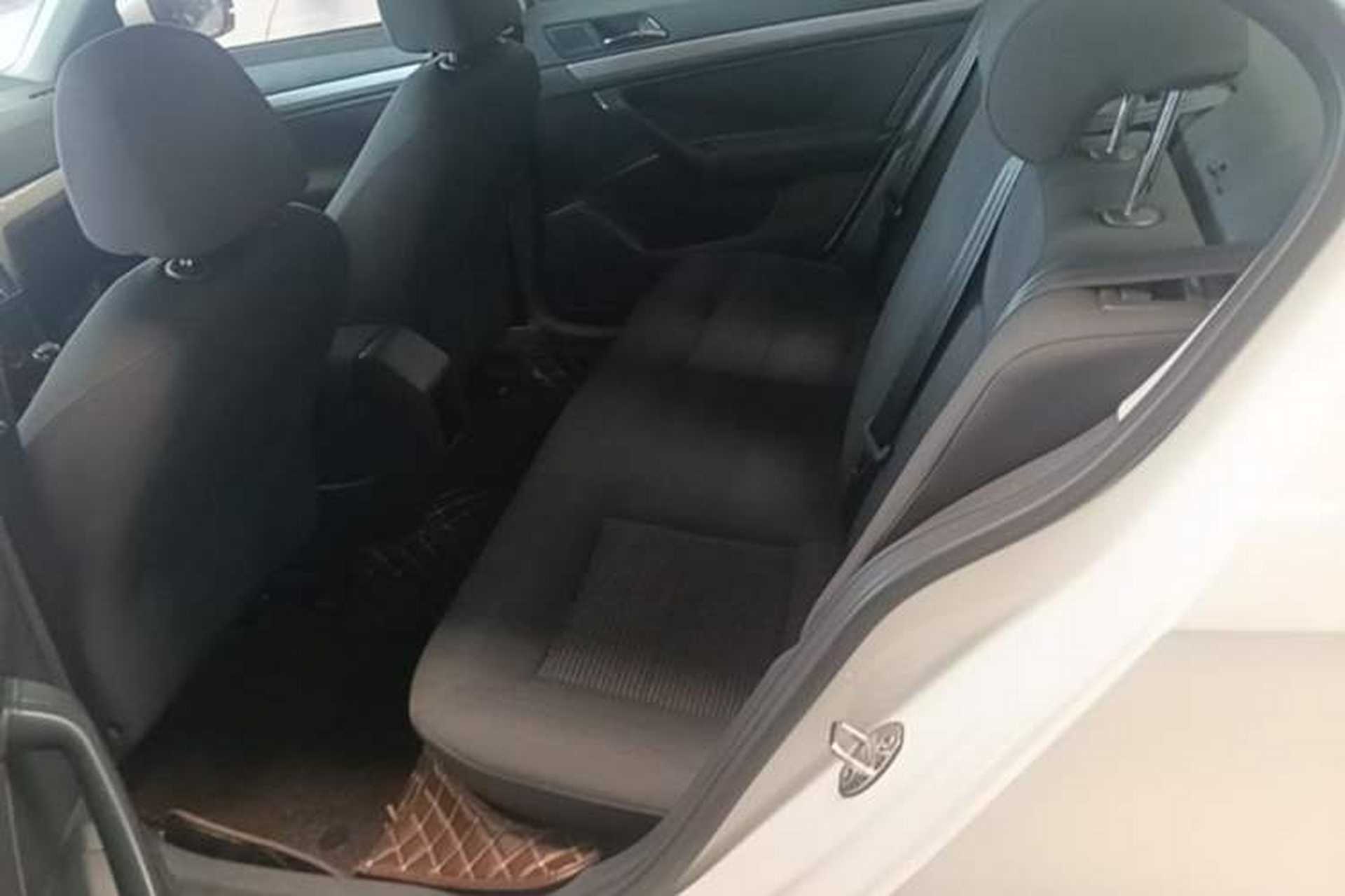 Used Volkswagen Lavida 2017 1.6L Manual Fashion Edition Left Rear Seat