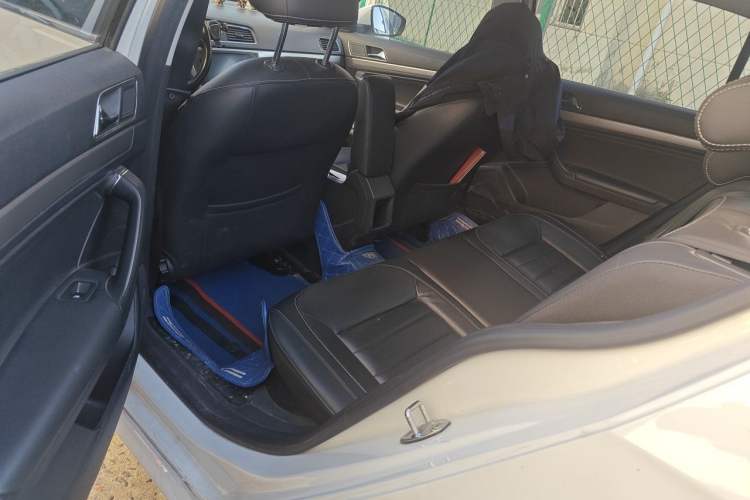 Used Volkswagen Lavida 2017 230TSI DSG Comfort Edition Left Rear Seat