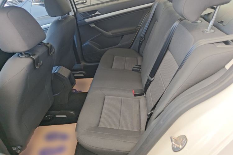 Used Volkswagen Lavida 2017 1.6L Automatic Fashion Edition Left Rear Seat
