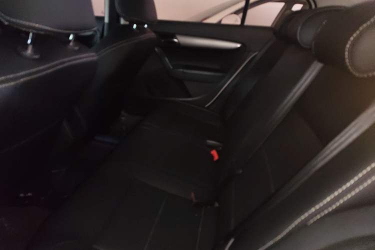 Used Volkswagen Lavida 2017 1.6L Automatic Comfort Edition Left Rear Seat