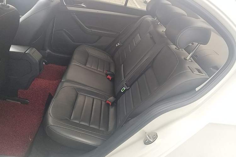 Used Volkswagen Lavida 2017 1.6L Automatic Comfort Edition Left Rear Seat