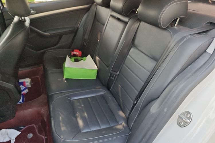Used Volkswagen Lavida 2017 1.6L Manual Comfort Edition Left Rear Seat