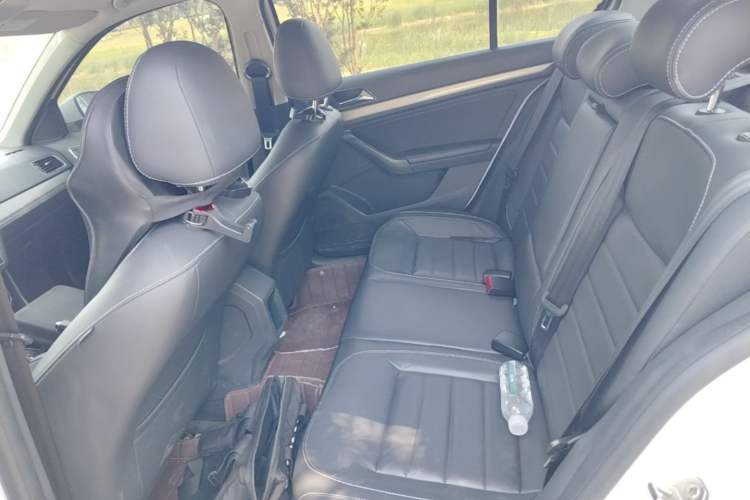 Used Volkswagen Lavida 2017 1.6L Automatic Comfort Edition Left Rear Seat