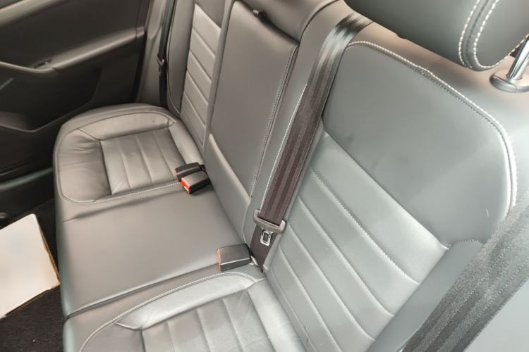 Used Volkswagen Lavida 2017 1.6L Manual Comfort Edition Left Rear Seat