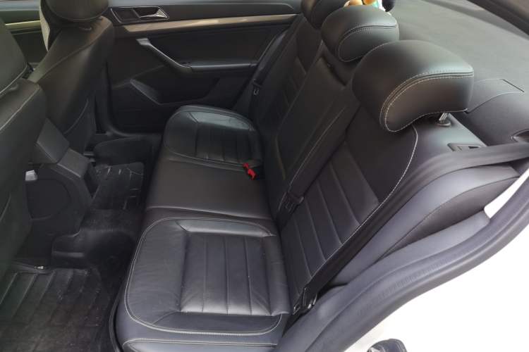 Used Volkswagen Lavida 2017 1.6L Automatic Comfort Edition Left Rear Seat