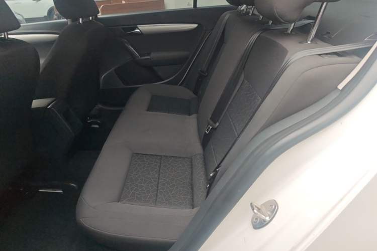 Used Volkswagen Lavida 2017 1.6L Automatic Comfort Edition Left Rear Seat