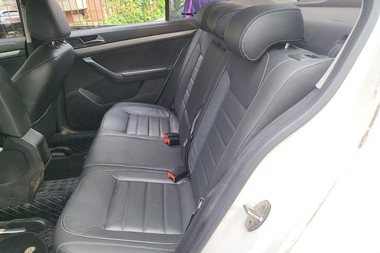 Used Volkswagen Lavida 2017 230TSI DSG Comfort Edition Left Rear Seat