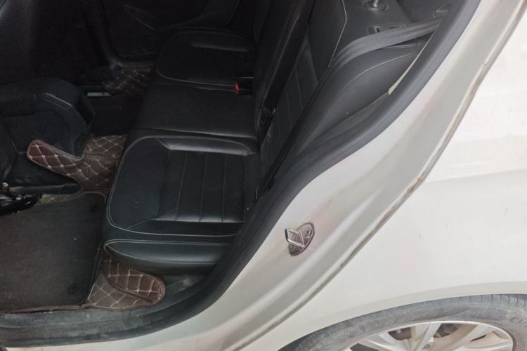 Used Volkswagen Lavida 2017 1.6L Automatic Comfort Edition Left Rear Seat