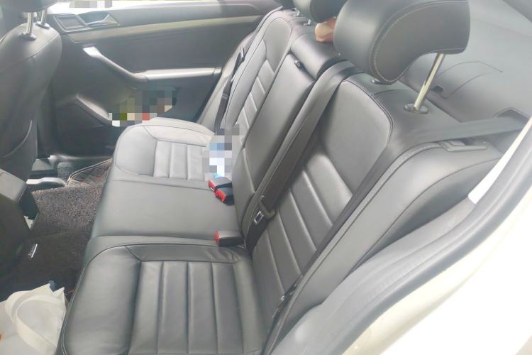 Used Volkswagen Lavida 2017 1.6L Automatic Comfort Edition Left Rear Seat