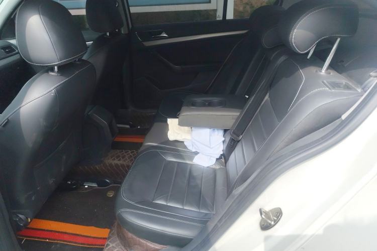 Used Volkswagen Lavida 2017 1.6L Manual Comfort Edition Left Rear Seat