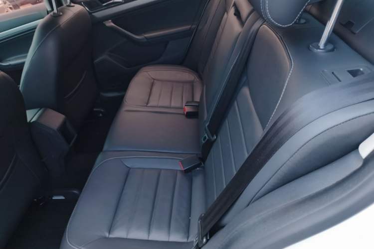 Used Volkswagen Lavida 2017 1.6L Automatic Comfort Edition Left Rear Seat