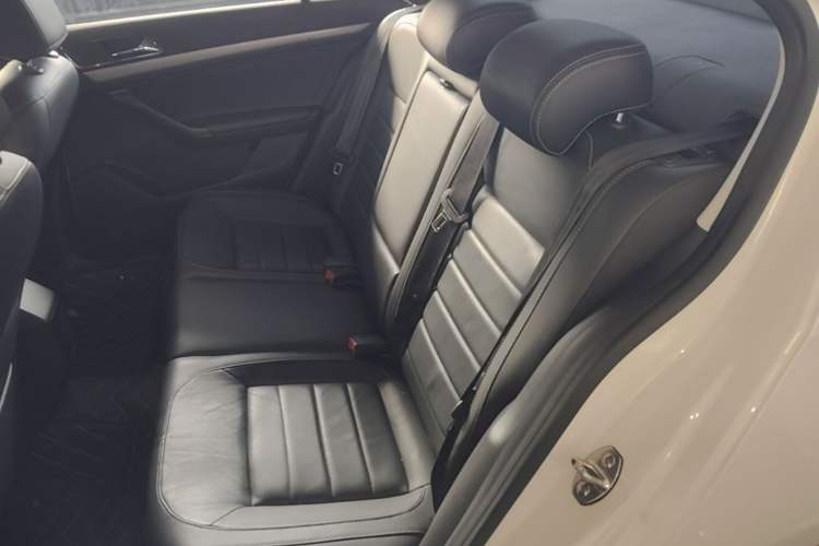 Used Volkswagen Lavida 2017 1.6L Automatic Comfort Edition Left Rear Seat