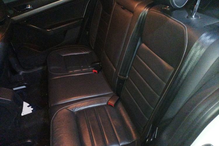 Used Volkswagen Lavida 2017 230TSI DSG Comfort Edition Left Rear Seat