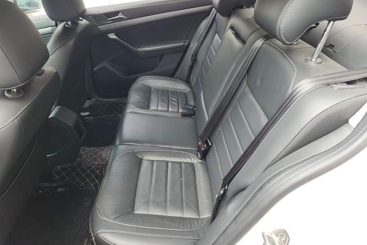 Used Volkswagen Lavida 2017 1.6L Automatic Comfort Edition Left Rear Seat