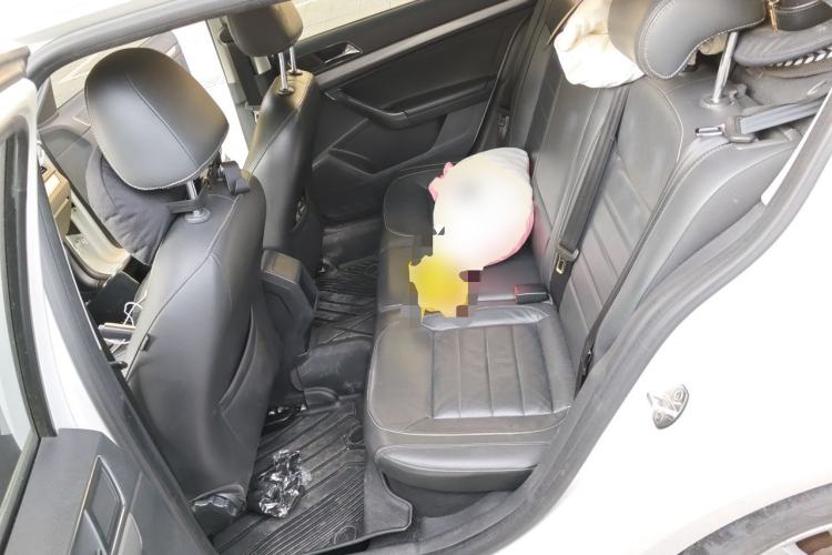 Used Volkswagen Lavida 2017 230TSI DSG Comfort Edition Left Rear Seat