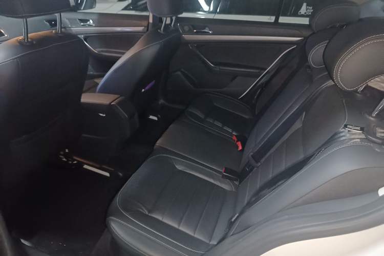 Used Volkswagen Lavida 2017 1.6L Automatic Comfort Edition Left Rear Seat