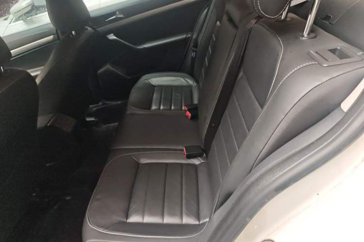 Used Volkswagen Lavida 2017 1.6L Automatic Comfort Edition Left Rear Seat