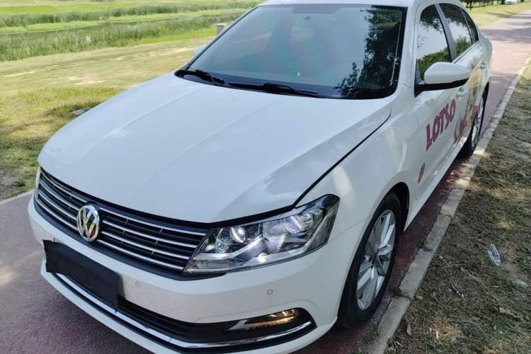 Used Volkswagen Lavida 2017 1.6L Automatic Comfort Edition Guazi used car, China used car export, Used car for sale, Used  cars, Cheapest cars for sale