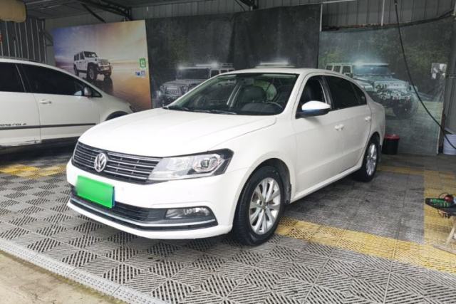 Used Volkswagen Lavida 2017 1.6L Manual Comfort Edition