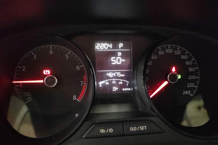 Used Volkswagen Lavida 2017 1.6L Automatic Fashion Edition Odometer Close Up
