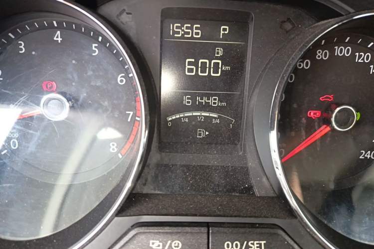 Used Volkswagen Lavida 2017 230TSI DSG Comfort Edition Odometer Close Up