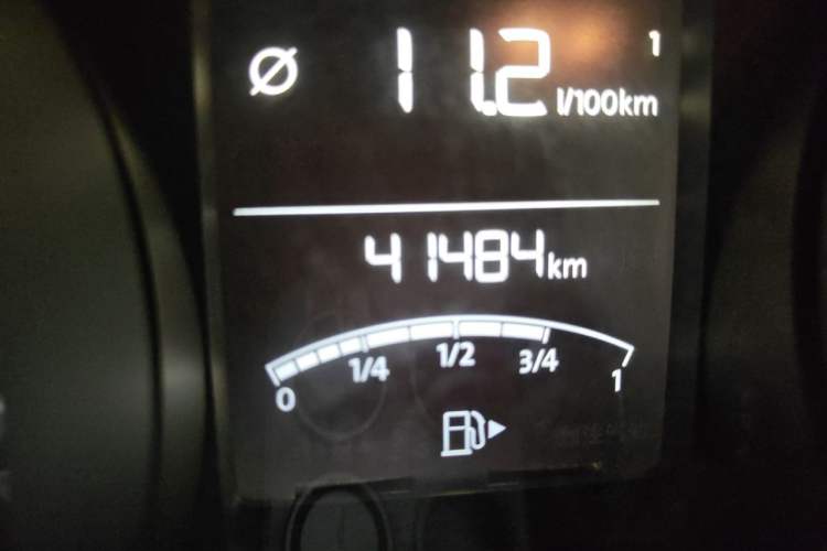 Used Volkswagen Lavida 2017 1.6L Automatic Fashion Edition Odometer Close Up