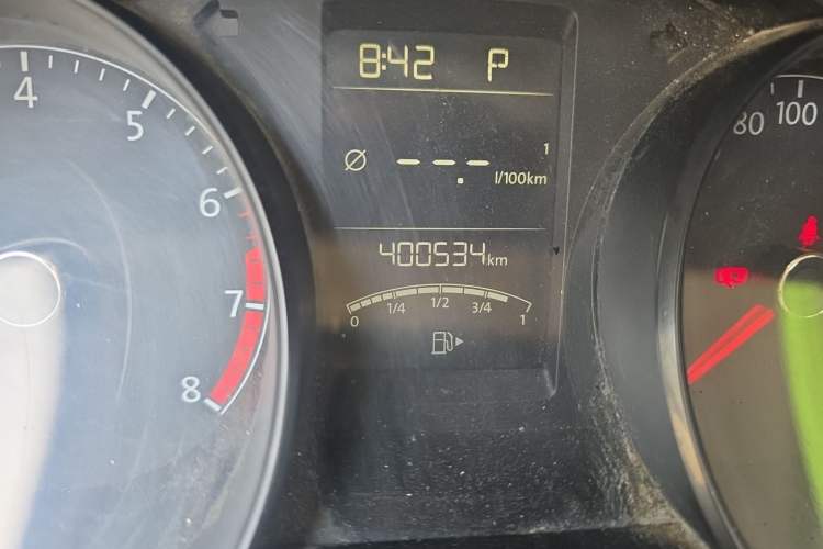Used Volkswagen Lavida 2017 1.6L Automatic Fashion Edition Odometer Close Up