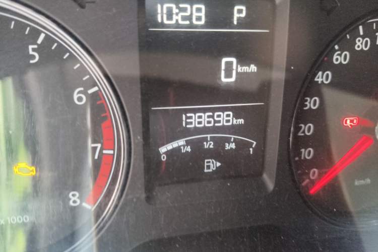 Used Volkswagen Lavida 2017 1.6L Automatic Fashion Edition Odometer Close Up