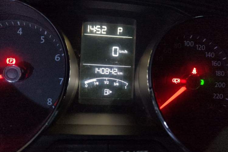 Used Volkswagen Lavida 2017 230TSI DSG Comfort Edition Odometer Close Up