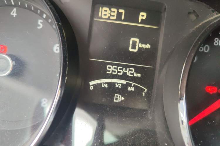 Used Volkswagen Lavida 2017 230TSI DSG Comfort Edition Odometer Close Up
