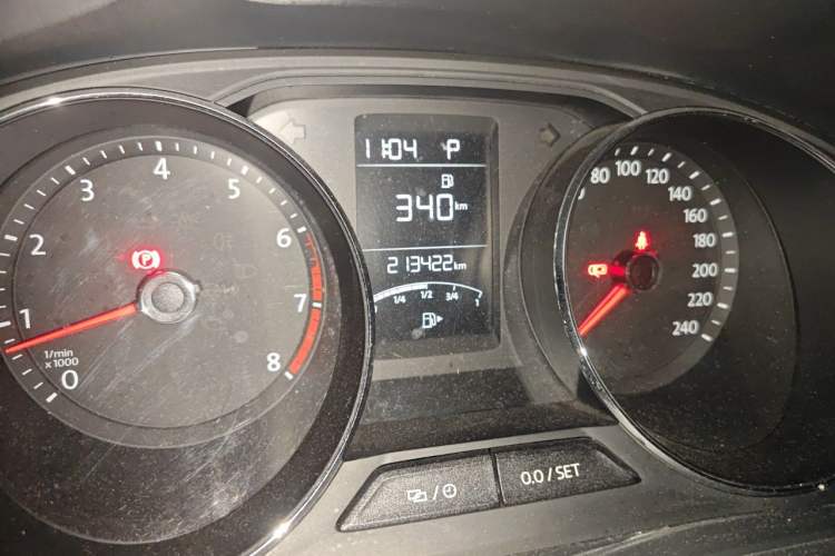 Used Volkswagen Lavida 2017 230TSI DSG Comfort Edition Odometer Close Up