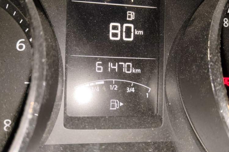 Used Volkswagen Lavida 2017 1.6L Automatic Comfort Edition Odometer Close Up