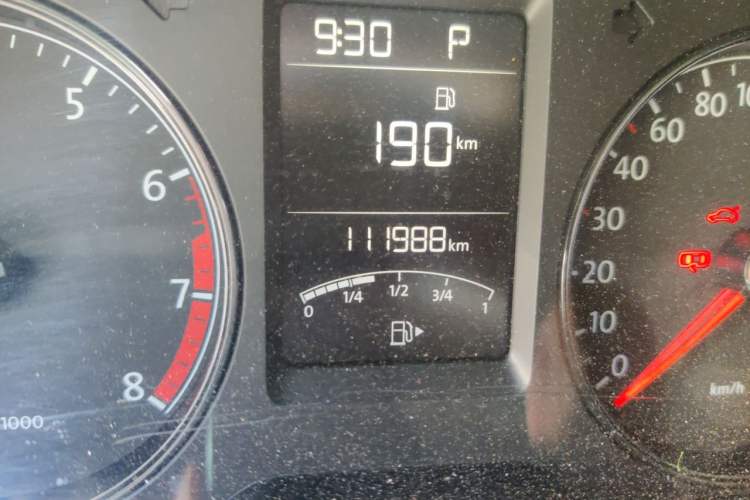 Used Volkswagen Lavida 2017 1.6L Automatic Comfort Edition Odometer Close Up