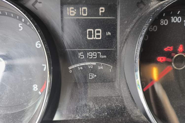 Used Volkswagen Lavida 2017 230TSI DSG Comfort Edition Odometer Close Up