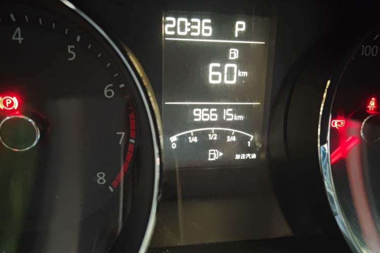Used Volkswagen Lavida 2017 1.6L Automatic Comfort Edition Odometer Close Up